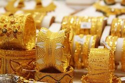 Giá vàng hôm nay ngày 8/1 giảm mạnh phiên đầu tuần