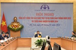 Nỗ lực kéo giảm tai nạn giao thông năm 2024