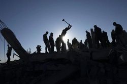 Leo thang xung đột ở Gaza: Israel không kích làm thiệt mạng chỉ huy đội tinh nhuệ nhất của Hezbollah