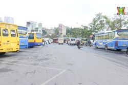 Bát nháo hoạt động ngoài bến xe dịp cuối năm