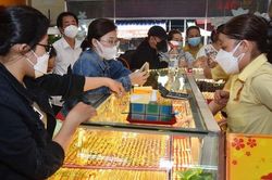 Giá vàng hôm nay quay đầu tăng trở lại