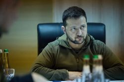 Tổng thống Ukraine Zelensky chủ trì cuộc họp quan trọng