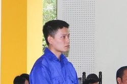 Tuyên án Phó giám đốc mang dao đi cướp ngân hàng ở Nghệ An