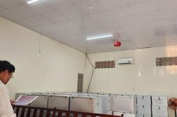 Tòa án lắp đặt trang thiết bị an ninh tại căn phòng để 6 tấn hồ sơ vụ Tập đoàn Vạn Thịnh Phát