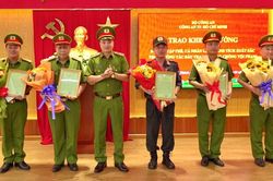 Khen thưởng tập thể, cá nhân trong vụ truy bắt thủ phạm giết người ở TP Hồ Chí Minh