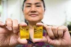 Giá vàng hôm nay ổn định trên mức 74 triệu đồng/lượng
