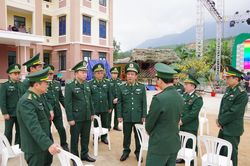 Trung tướng Lê Đức Thái kiểm tra công tác chuẩn bị tổ chức Chương trình 'Xuân Biên phòng ấm lòng dân bản'