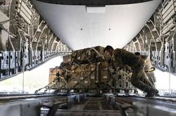 Nga sơ tán dân khỏi Belgorod, NATO hứa viện trợ hàng tỷ Euro cho Ukraine