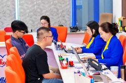 Vào mùa tuyển sinh đại học, cạnh tranh các phương thức xét tuyển