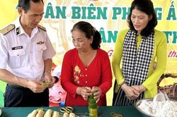An Giang: Gói 500 đòn bánh tét tặng hộ nghèo và gia đình chính sách ở biên giới