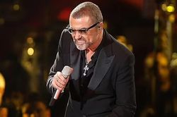 George Michael sẽ trở lại sân khấu với công nghệ hologram