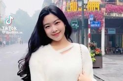 Thả dáng trên phố, Lọ Lem nhà Quyền Linh gây sốt với visual nổi bật hết nấc