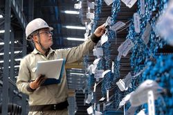 Giá thép hôm nay 12/1: Nguồn cung hạn chế, giá thép phế liệu nội địa tăng đáng kể