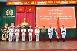 Thứ trưởng Lê Văn Tuyến dự Lễ kỷ niệm 20 năm Ngày thành lập Công an tỉnh Đắk Nông