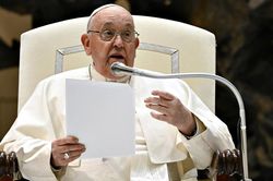 Giáo hoàng Francis chỉ trích 'tội lỗi' nguy hiểm nhất thế giới là thói hám ăn
