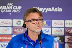 HLV Troussier: 'Sau trận gặp Nhật, tất cả sẽ biết sức mạnh thực sự của Việt Nam'
