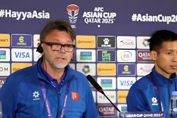 HLV Troussier: Nhật Bản sẽ biết sức mạnh của tuyển Việt Nam