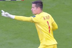 Nguyễn Filip mắc lỗi trong bàn thua của tuyển Việt Nam