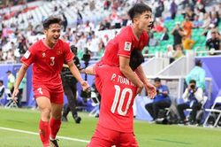 Cà phê đầu tuần: Ông Troussier, người đầu tiên không thỏa hiệp
