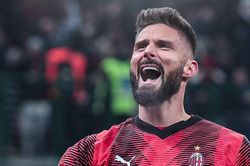 Kết quả Serie A: Giroud 'gieo sầu' cho Mourinho, AC Milan thắng 3-1 trước AS Roma