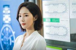 Sao nữ đình đám xứ Hàn lộ tẩy chuyện nhận chu cấp tiền tỷ từ bạn trai đại gia lừa đảo