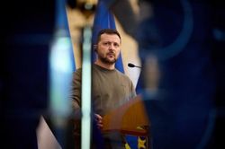 Ukraine tìm kiếm hòa bình: Úp mở kế hoạch mới, 'điểm danh' Trung Quốc; Ấn Độ cũng được 'chọn mặt gửi vàng'