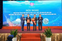 Xây dựng Nghệ An trở thành tỉnh khá, mang đậm bản sắc văn hóa Việt Nam