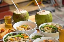 10 quán phở gà không thể bỏ qua tại Hà Nội