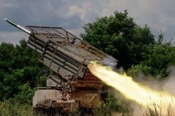 Uy lực hệ thống tên lửa phóng loạt Grad của Nga ở Ukraine