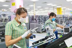 Xuất khẩu gần 97 tỷ USD hàng Việt sang Mỹ, chủ yếu là hàng công nghệ cao