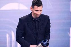 Messi vượt Haaland khi giành giải FIFA The Best 2023 khiến tranh cãi nỗ ra dữ dội