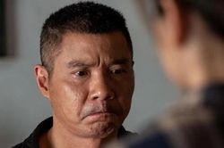 Showbiz 16/1: Vợ NSND Công Lý cầu xin ngừng chà đạp