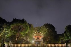 Nhạc cụ dân tộc kể chuyện 'Tinh hoa Đạo Học' trong album mới của Đinh Khánh Ly