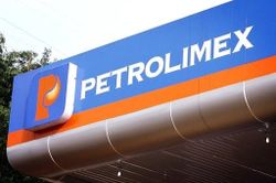 Ước lãi 3.580 tỷ đồng năm 2023, Petrolimex vừa bị thanh tra chỉ ra sai phạm trong mua bán xăng dầu