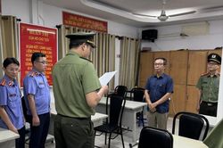 Bắt tạm giam ông Nguyễn Công Khế và Nguyễn Quang Thông, nguyên Tổng Biên tập Báo Thanh Niên