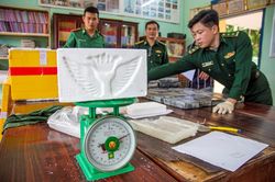 Quảng Ngãi: Tiếp tục phát hiện cocain dạt vào bờ