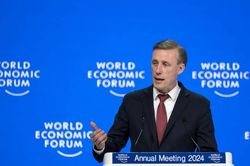 Hội nghị Davos 2024: Mỹ nêu lý do hạn chế Trung Quốc tiếp cận chip tiên tiến