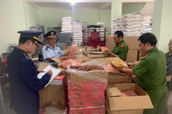 Phú Yên: Phát hiện gần 3000kg thực phẩm, không có hóa đơn, chứng từ