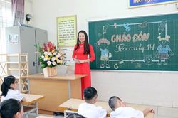 Ngành giáo dục Nghệ An giải 'cơn khát' giáo viên với gần 2.200 biên chế