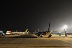 Hàng không kiến nghị tăng tần suất xe buýt, taxi, xe công nghệ phục vụ các chuyến bay đêm dịp Tết Nguyên đán