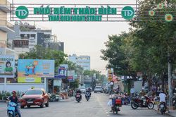 Phố đêm Thảo Điền trước ngày 'lên đèn'