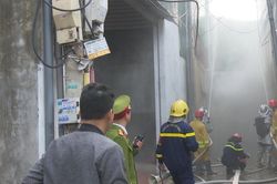 Công an Thường Tín thực tập phương án PCCC&CNCH tại làng nghề xã Tiền Phong