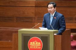 Quốc hội thông qua Nghị quyết sử dụng dự phòng nguồn ngân sách Trung ương