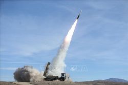 Iran tuyên bố là cường quốc tên lửa sau khi tấn công mục tiêu ở Pakistan, Iraq và Syria