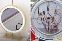 Được tặng gương, cô gái sốc nặng khi tìm thấy 4 camera quay lén