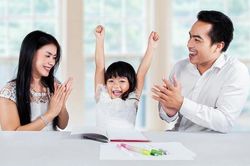 3 kiểu gia đình giúp bồi dưỡng nên những đứa trẻ ưu tú, kiểu thứ 3 cực kỳ quan trọng