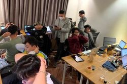 Hà Nội: Nhiều người mất tiền tỷ vì cài ứng dụng lạ cho điện thoại