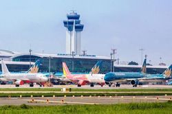 Hành khách tăng vọt, hàng không cung ứng thêm 10.000 ghế/ngày với các đường bay 'nóng' từ Tân Sơn Nhất