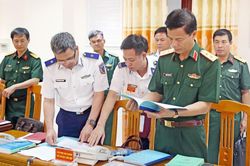 Quyết tâm gỡ 'thẻ vàng' IUU