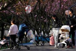 Dân số Trung Quốc giảm năm thứ hai liên tiếp